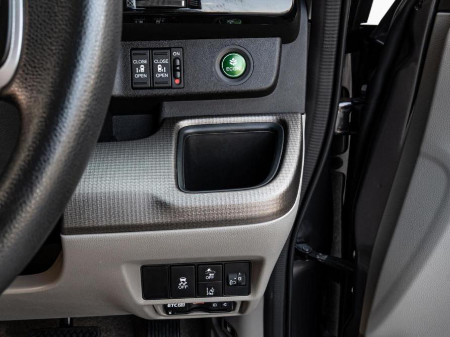 Honda Stepwgn V Рестайлинг Краснодар  - изображение 21