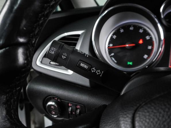 Opel Astra J Рестайлинг с пробегом 2013 года, цена 999 000 рублей, 93194 км, седан, Автокод Объявления