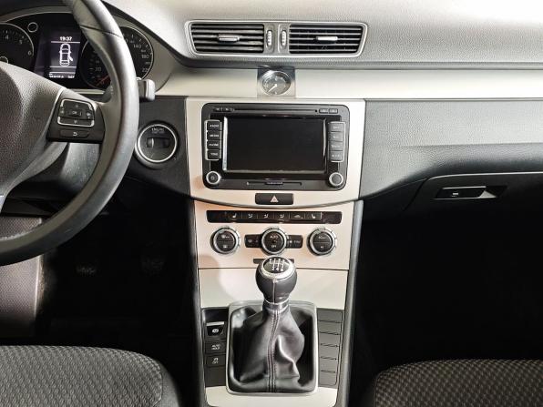 Volkswagen Passat B7 с пробегом 2012 года, цена 730 000 рублей, 259151 км, седан, Автокод Объявления