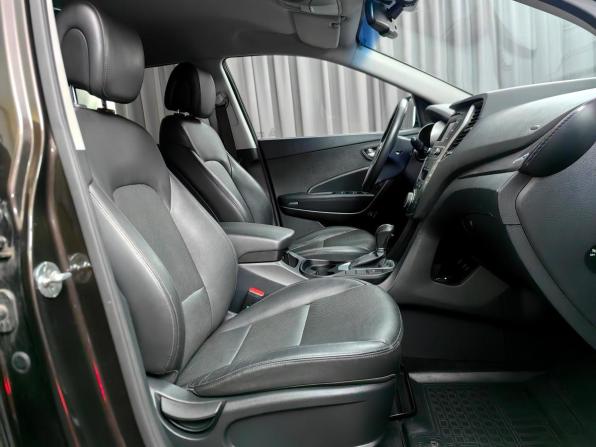 Hyundai Santa Fe III Рестайлинг с пробегом 2016 года, цена 1 919 000 рублей, 121542 км, внедорожник, Автокод Объявления