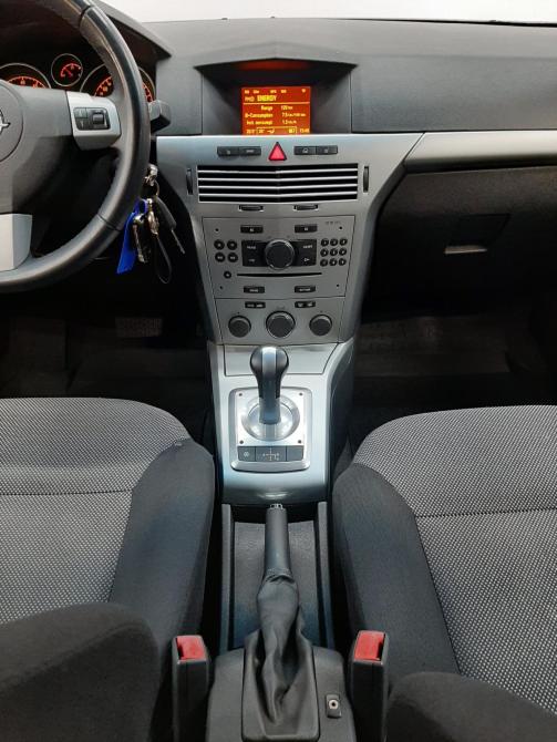 Opel Astra H Рестайлинг Москва  - изображение 17