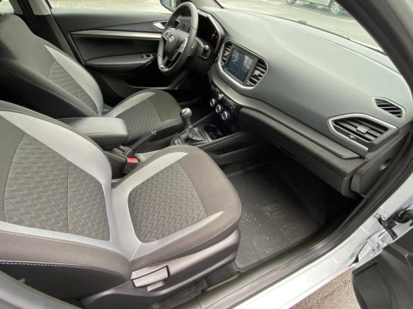 Lada (ВАЗ) Vesta I Рестайлинг (NG) с пробегом 2024 года, цена 1 723 000 рублей, 46 км, седан, Автокод Объявления