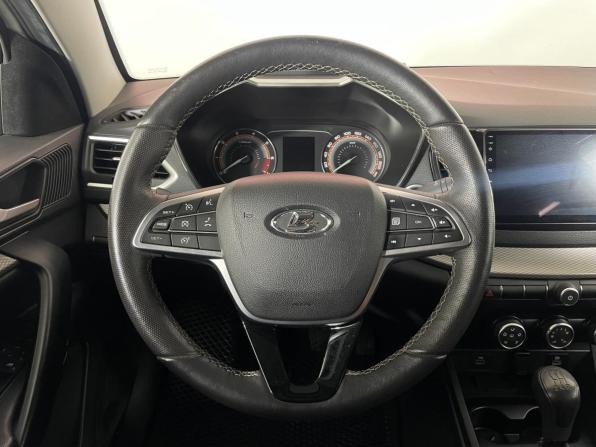 Lada (ВАЗ) Vesta I Рестайлинг (NG) с пробегом 2023 года, цена 1 273 000 рублей, 43954 км, седан, Автокод Объявления