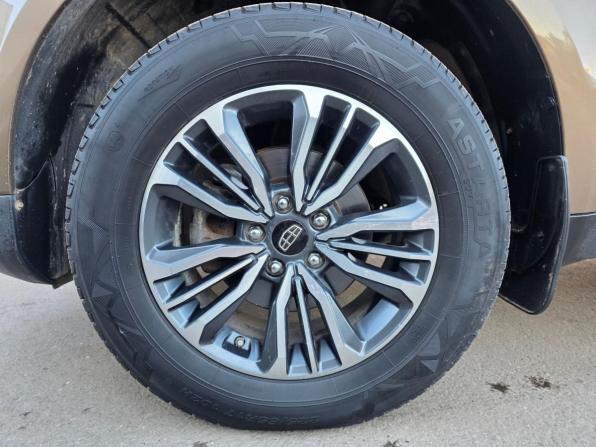 Geely Emgrand X7 I Рестайлинг 2 с пробегом 2019 года, цена 1 200 000 рублей, 82300 км, внедорожник, Автокод Объявления
