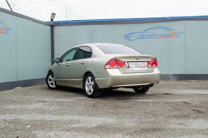 Honda Civic VIII с пробегом 2008 года, цена 659 000 рублей, 200000 км, седан, Автокод Объявления