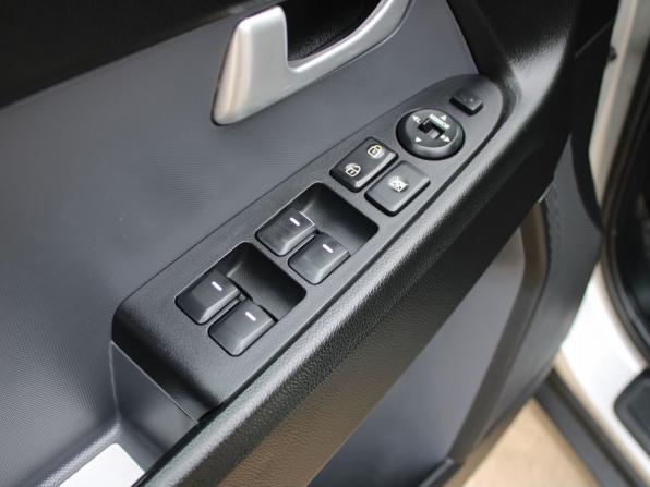 Kia Sportage III с пробегом 2011 года, цена 1 189 000 рублей, 132632 км, внедорожник, Автокод Объявления