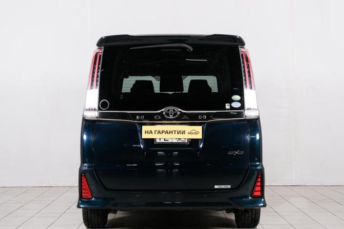 Toyota Noah III (R80) Рестайлинг с пробегом 2019 года, цена 2 199 000 рублей, 65000 км, минивэн, Автокод Объявления
