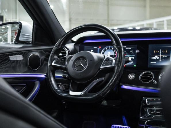 Mercedes-Benz E-Класс V (W213 S213 C238) с пробегом 2016 года, цена 2 999 585 рублей, 110450 км, седан, Автокод Объявления