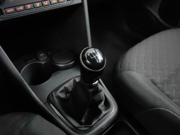 Volkswagen Polo V Рестайлинг с пробегом 2018 года, цена 885 000 рублей, 212000 км, седан, Автокод Объявления
