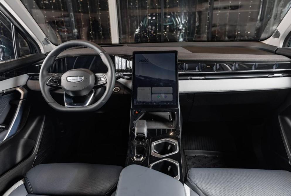 Geely Atlas II Саратов  - изображение 9