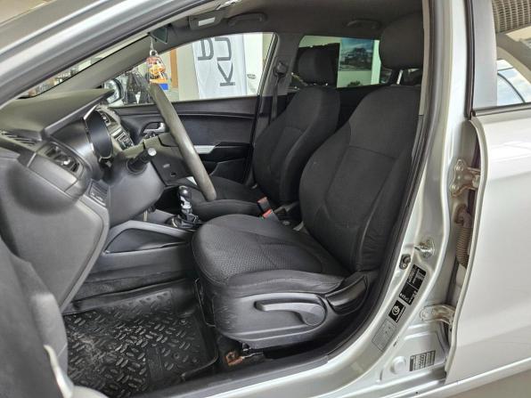 Kia Rio III с пробегом 2012 года, цена 769 000 рублей, 160000 км, хэтчбек, Автокод Объявления