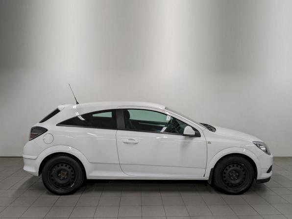 Opel Astra H Рестайлинг с пробегом 2011 года, цена 550 000 рублей, 159720 км, хэтчбек, Автокод Объявления