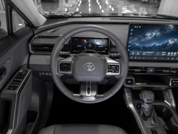 Toyota RAV4 VI (XA60) с пробегом 2026 года, цена 4 200 000 рублей, 50 км, внедорожник, Автокод Объявления