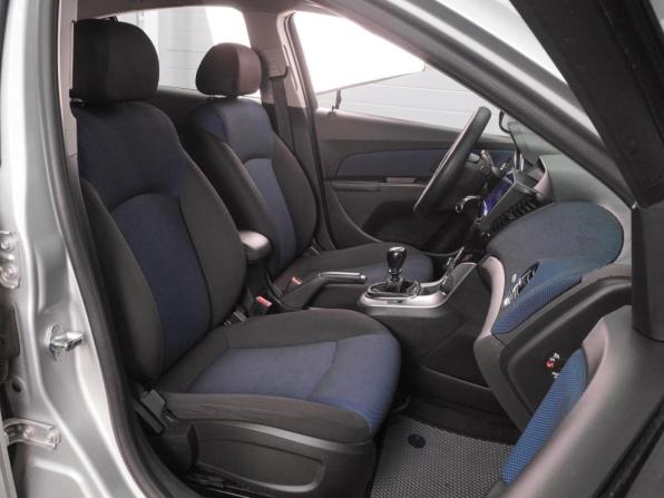 Chevrolet Cruze I Рестайлинг с пробегом 2012 года, цена 729 000 рублей, 237070 км, хэтчбек, Автокод Объявления