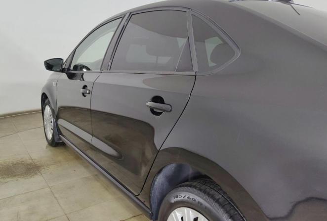Volkswagen Polo V Рестайлинг с пробегом 2019 года, цена 1 390 000 рублей, 99500 км, седан, Автокод Объявления