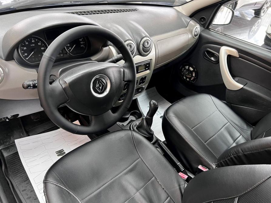Renault Logan I Рестайлинг Тверь  - изображение 8