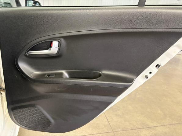 Kia Picanto II Рестайлинг с пробегом 2015 года, цена 1 097 000 рублей, 154768 км, хэтчбек, Автокод Объявления