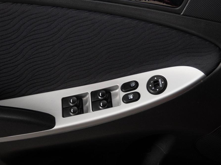 Hyundai Solaris I Казань  - изображение 16