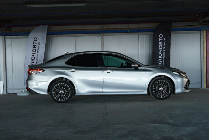 Toyota Camry VIII (XV70) с пробегом 2019 года, цена 2 888 000 рублей, 70500 км, седан, Автокод Объявления
