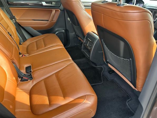 Volkswagen Touareg II Рестайлинг с пробегом 2014 года, цена 2 990 000 рублей, 198279 км, внедорожник, Автокод Объявления
