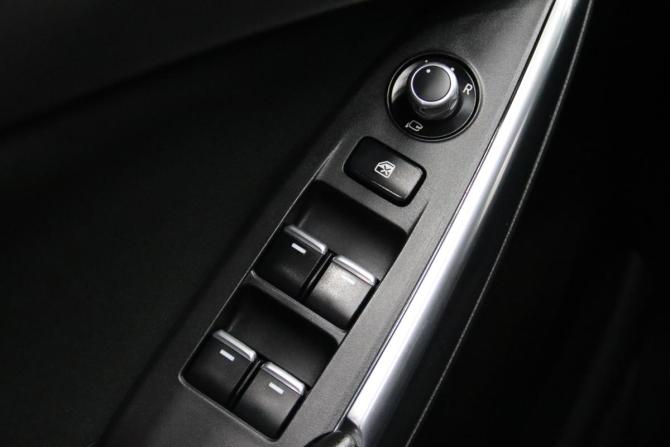 Mazda 6 III (GJ) Рестайлинг с пробегом 2016 года, цена 1 845 170 рублей, 191524 км, седан, Автокод Объявления