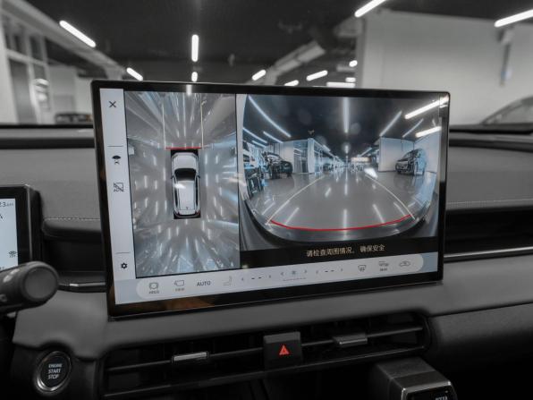 Toyota RAV4 VI (XA60) с пробегом 2026 года, цена 4 300 000 рублей, 28 км, внедорожник, Автокод Объявления