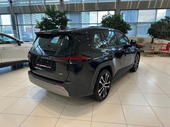 Toyota Wildlander II с пробегом 2026 года, цена 4 899 000 рублей, 10 км, внедорожник, Автокод Объявления