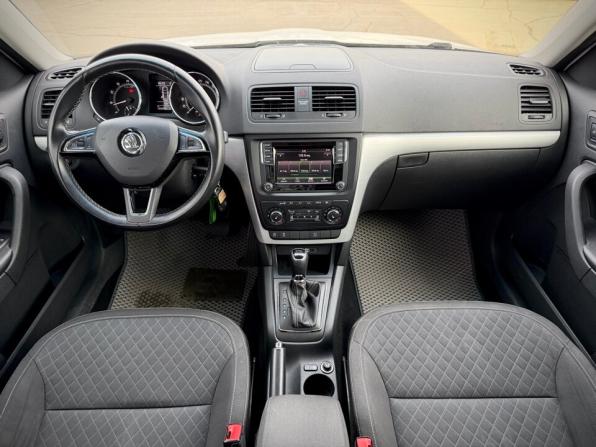 Skoda Yeti I Рестайлинг с пробегом 2016 года, цена 1 199 000 рублей, 142500 км, внедорожник, Автокод Объявления