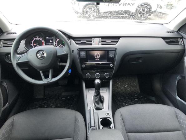 Skoda Octavia III (A7) Рестайлинг с пробегом 2019 года, цена 1 694 500 рублей, 117063 км, лифтбек, Автокод Объявления