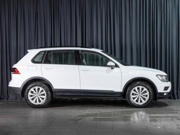 Volkswagen Tiguan II с пробегом 2019 года, цена 2 349 000 рублей, 152412 км, внедорожник, Автокод Объявления