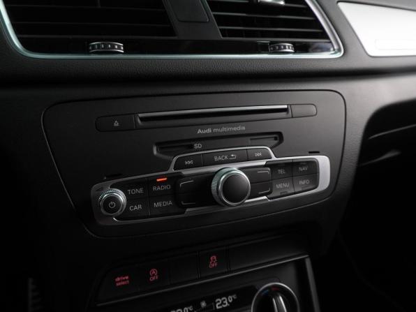 Audi Q3 I (8U) Рестайлинг с пробегом 2015 года, цена 1 749 000 рублей, 205210 км, внедорожник, Автокод Объявления