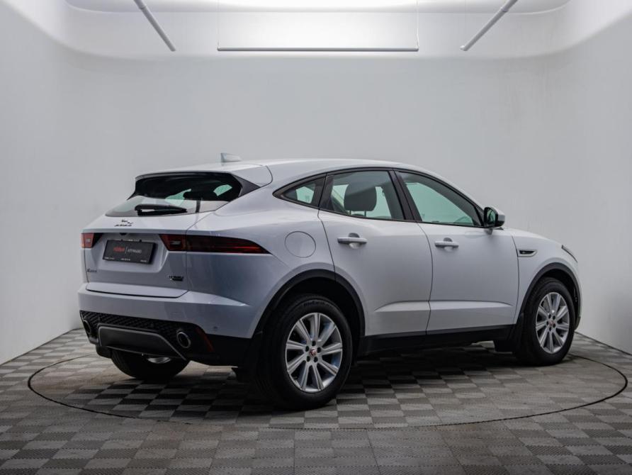 Jaguar E-Pace I Москва  - изображение 5