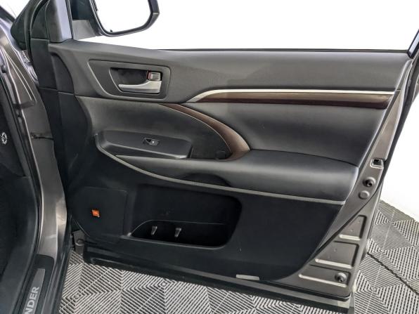 Toyota Highlander III (XU50) с пробегом 2014 года, цена 2 930 000 рублей, 151675 км, внедорожник, Автокод Объявления