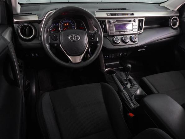 Toyota RAV4 IV (XA40) с пробегом 2014 года, цена 1 899 000 рублей, 147484 км, внедорожник, Автокод Объявления