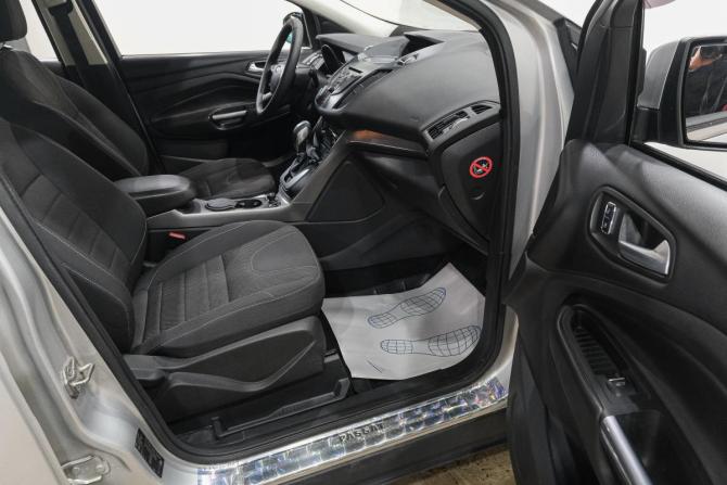 Ford Kuga II с пробегом 2016 года, цена 1 499 000 рублей, 113961 км, внедорожник, Автокод Объявления