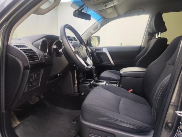 Toyota Land Cruiser Prado 150 Series Рестайлинг 1 с пробегом 2016 года, цена 3 500 000 рублей, 222122 км, внедорожник, Автокод Объявления