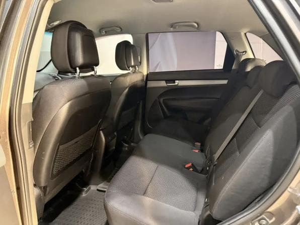 Kia Sorento II Рестайлинг с пробегом 2013 года, цена 1 520 000 рублей, 196000 км, внедорожник, Автокод Объявления