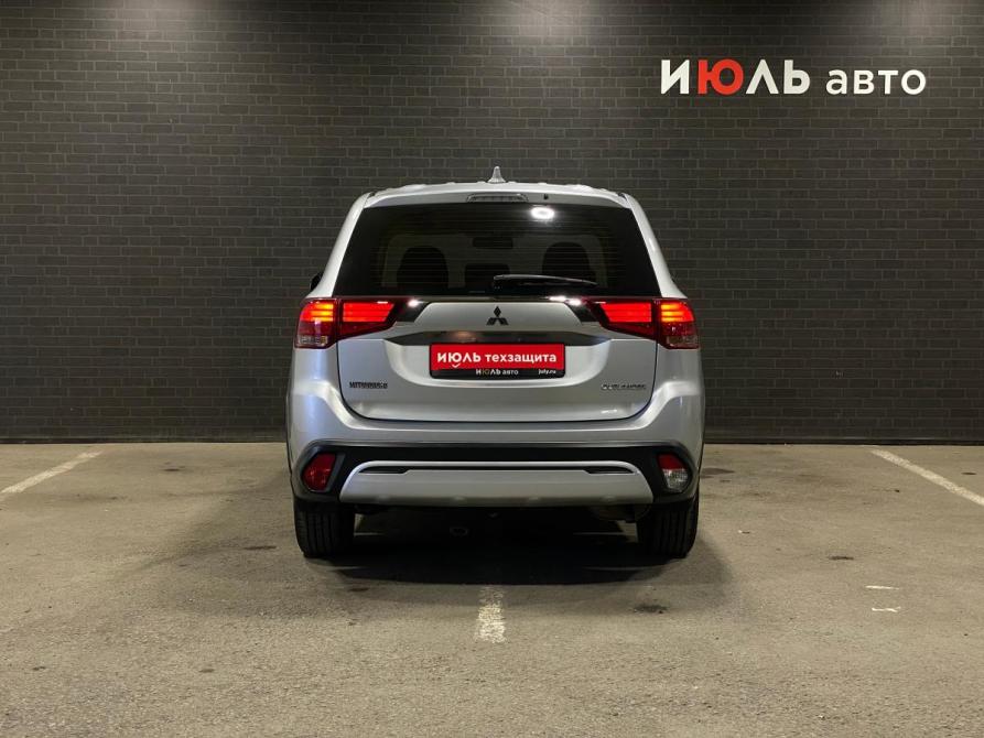 Mitsubishi Outlander III Рестайлинг 3 Челябинск  - изображение 6