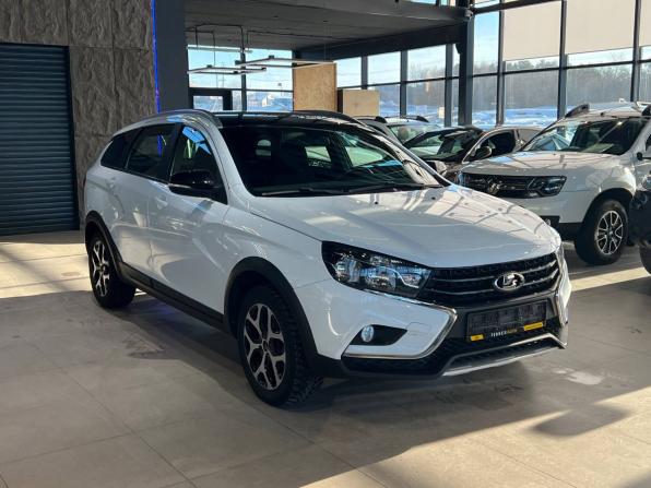 Lada (ВАЗ) Vesta I с пробегом 2020 года, цена 1 330 000 рублей, 60100 км, универсал, Автокод Объявления