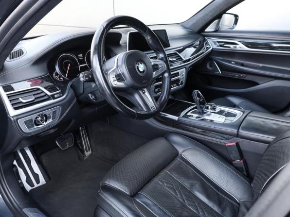 BMW 7 серии VI (G11/G12) с пробегом 2018 года, цена 4 398 000 рублей, 163408 км, седан, Автокод Объявления