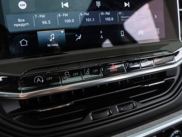 Jeep Compass II Рестайлинг с пробегом 2022 года, цена 3 600 000 рублей, 22623 км, внедорожник, Автокод Объявления