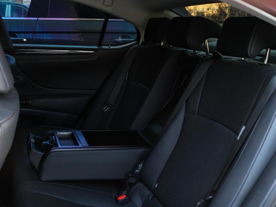 Lexus ES VII Рестайлинг Москва  - изображение 16