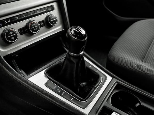 Volkswagen Golf VII с пробегом 2014 года, цена 1 286 000 рублей, 211040 км, хэтчбек, Автокод Объявления