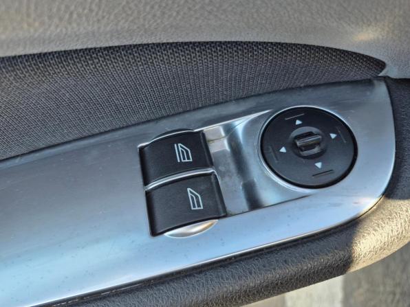 Ford Focus II Рестайлинг с пробегом 2010 года, цена 511 000 рублей, 297827 км, седан, Автокод Объявления