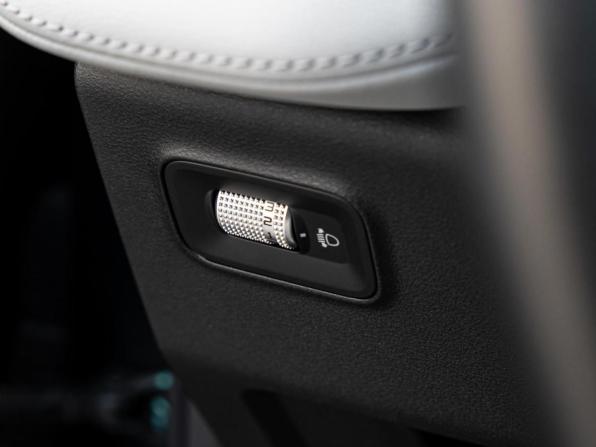 Geely Atlas II с пробегом 2024 года, цена 2 795 000 рублей, 16549 км, внедорожник, Автокод Объявления