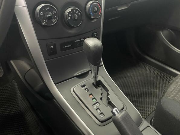 Toyota Corolla XI (E160 E170 E180) с пробегом 2012 года, цена 1 185 000 рублей, 203561 км, седан, Автокод Объявления