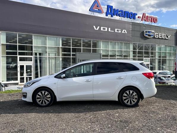 Kia Ceed II Рестайлинг с пробегом 2016 года, цена 1 310 000 рублей, 211000 км, универсал, Автокод Объявления