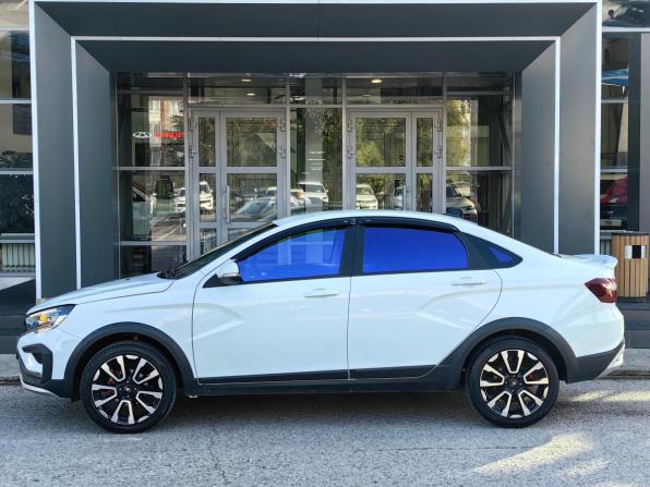 Lada (ВАЗ) Vesta I Рестайлинг (NG) с пробегом 2023 года, цена 1 325 000 рублей, 18000 км, седан, Автокод Объявления