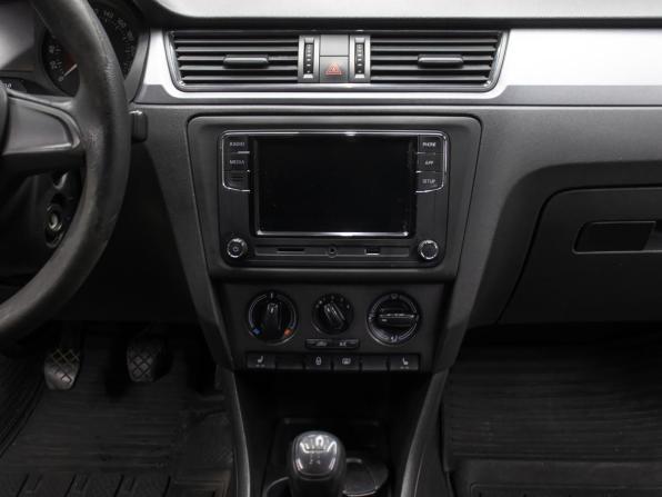 Skoda Rapid I с пробегом 2014 года, цена 529 000 рублей, 279000 км, лифтбек, Автокод Объявления