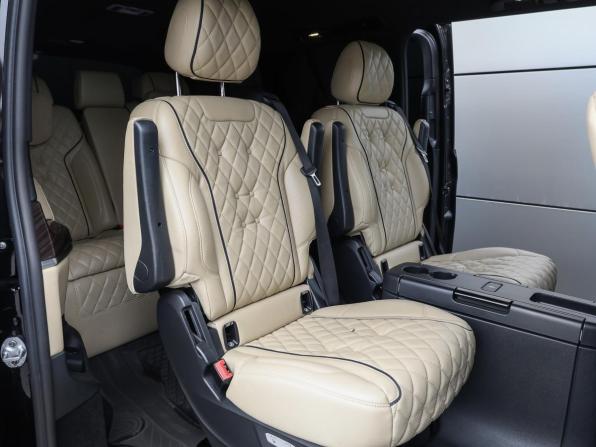 Mercedes-Benz V-Класс III (W447) Рестайлинг с пробегом 2020 года, цена 7 198 000 рублей, 32000 км, минивэн, Автокод Объявления